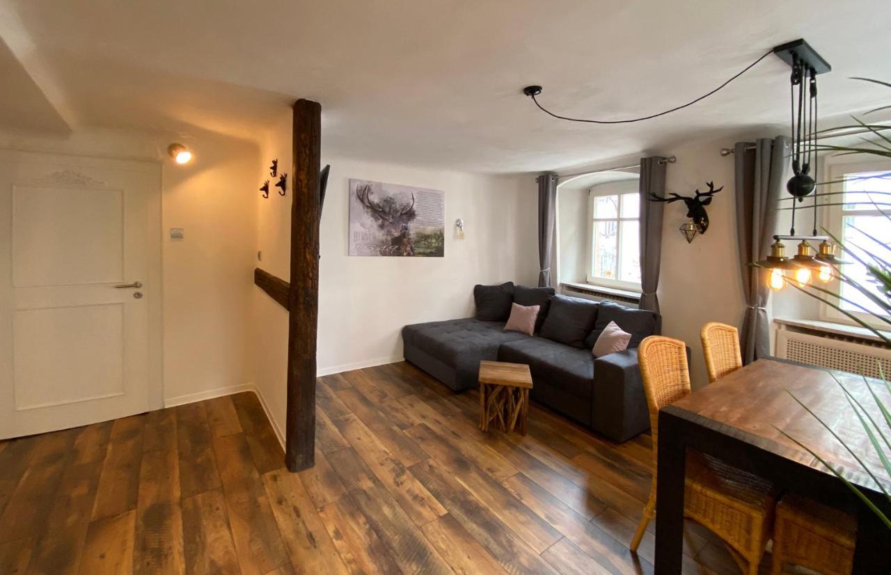 Appartement Schlossberg, Gasthaus Hirsch 希尔施霍恩 外观 照片
