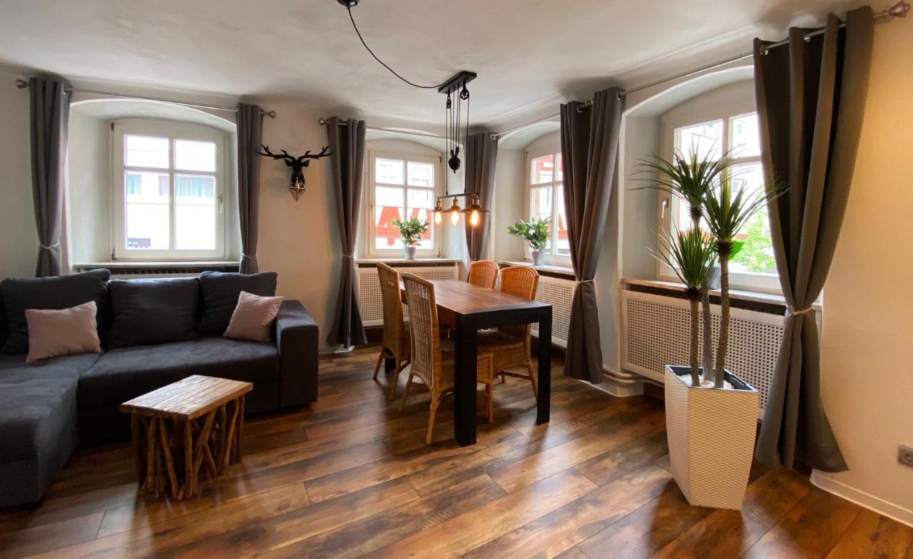 Appartement Schlossberg, Gasthaus Hirsch 希尔施霍恩 外观 照片