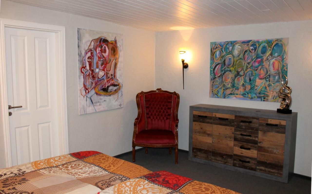 Appartement Schlossberg, Gasthaus Hirsch 希尔施霍恩 外观 照片